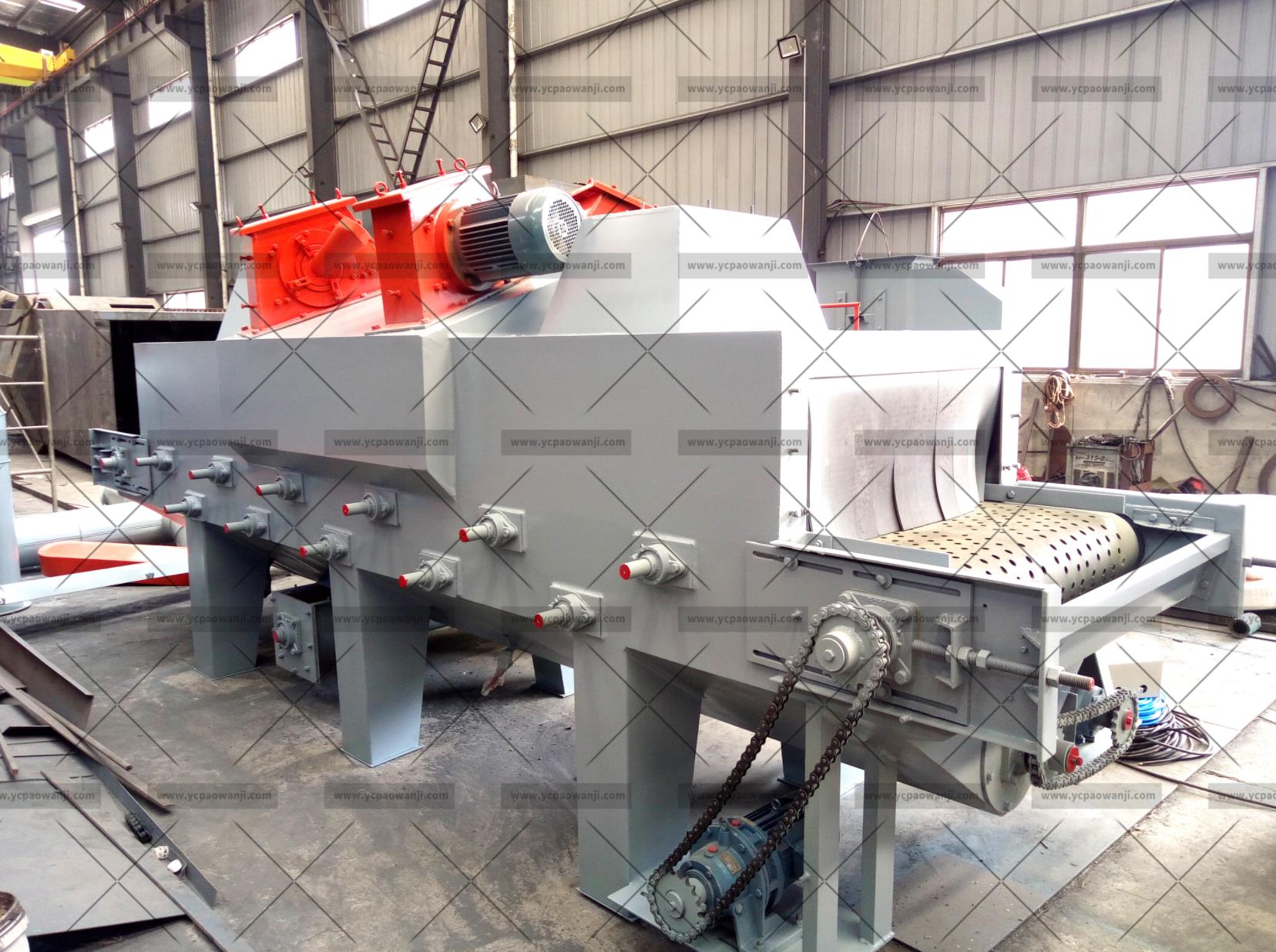 江蘇拋丸機(jī)除銹設(shè)備 發(fā)往煙臺(tái)的小型通過(guò)式拋丸機(jī)